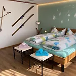 Aloa Apartment *